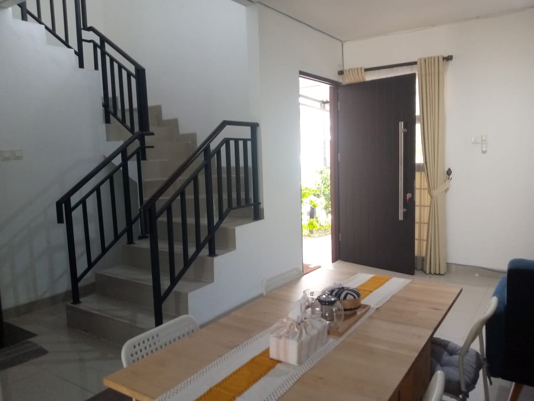 Rumah Disewakan Fully Furnished di Cluster The Patio Lippo Cikarang